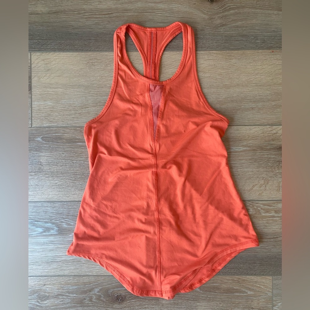 ZYIA Coral Effortless Tank